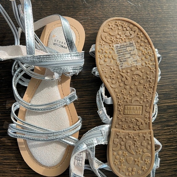 NWOT girls size 3 designer sandals - Picture 2 of 4